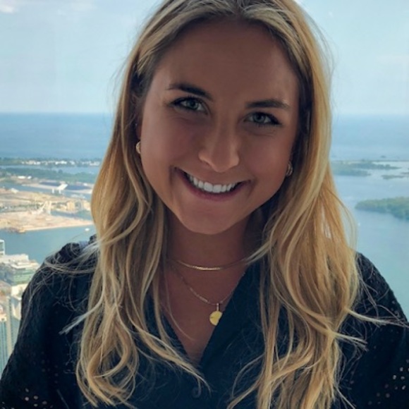 Meet the Posher Other - Meet your Posher, Justine